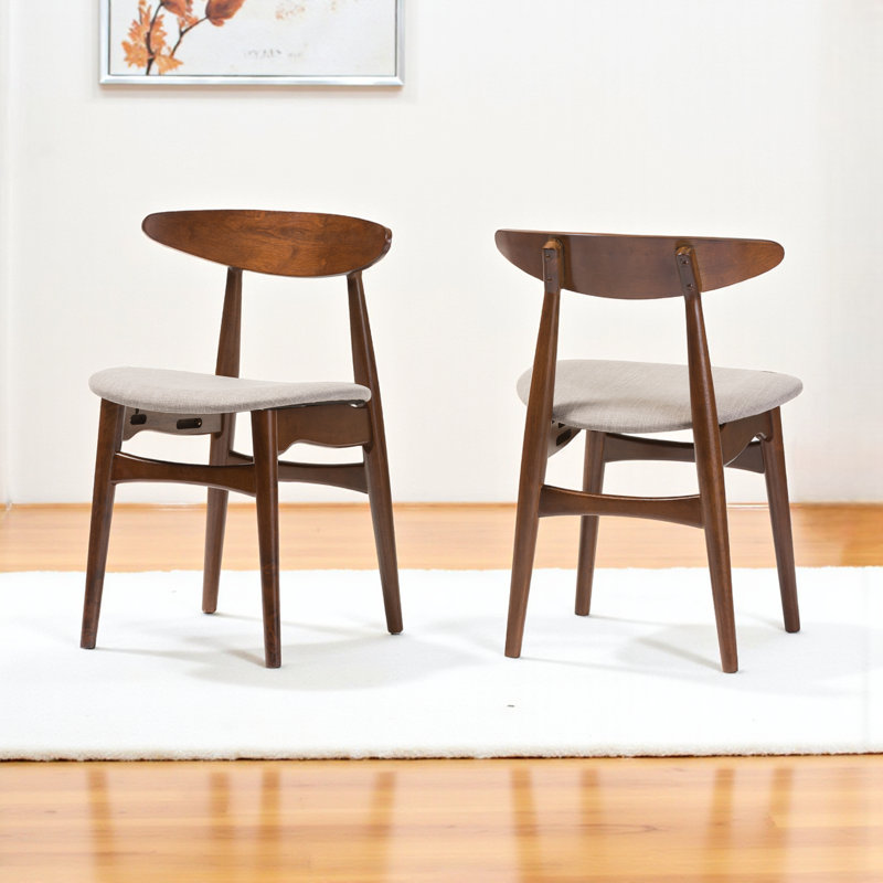 Wade Logan® Chanlee 6 - Piece Solid Wood Rubberwood Dining Set